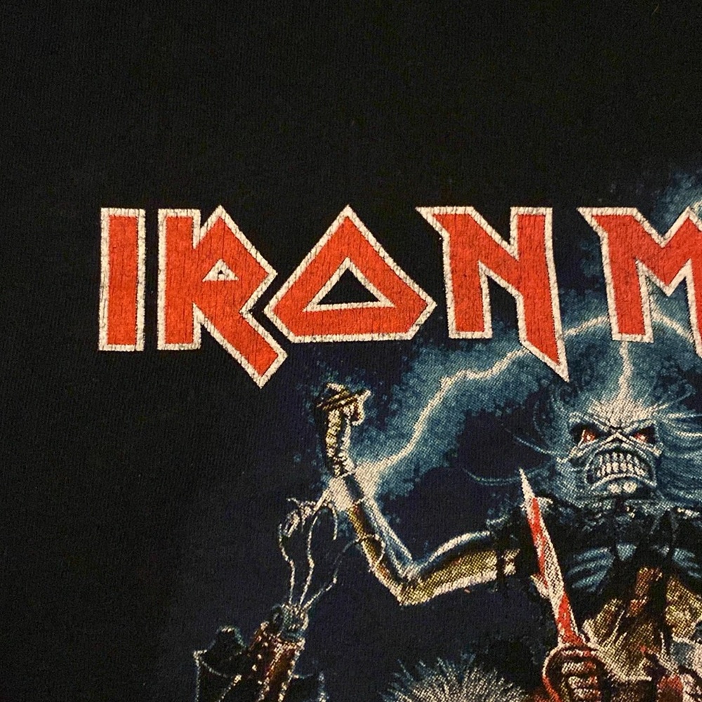 Vintage Iron Maiden Best of the Beast Graphic T-Shirt Men’s Large Metal 2003 - Picture 4 of 16
